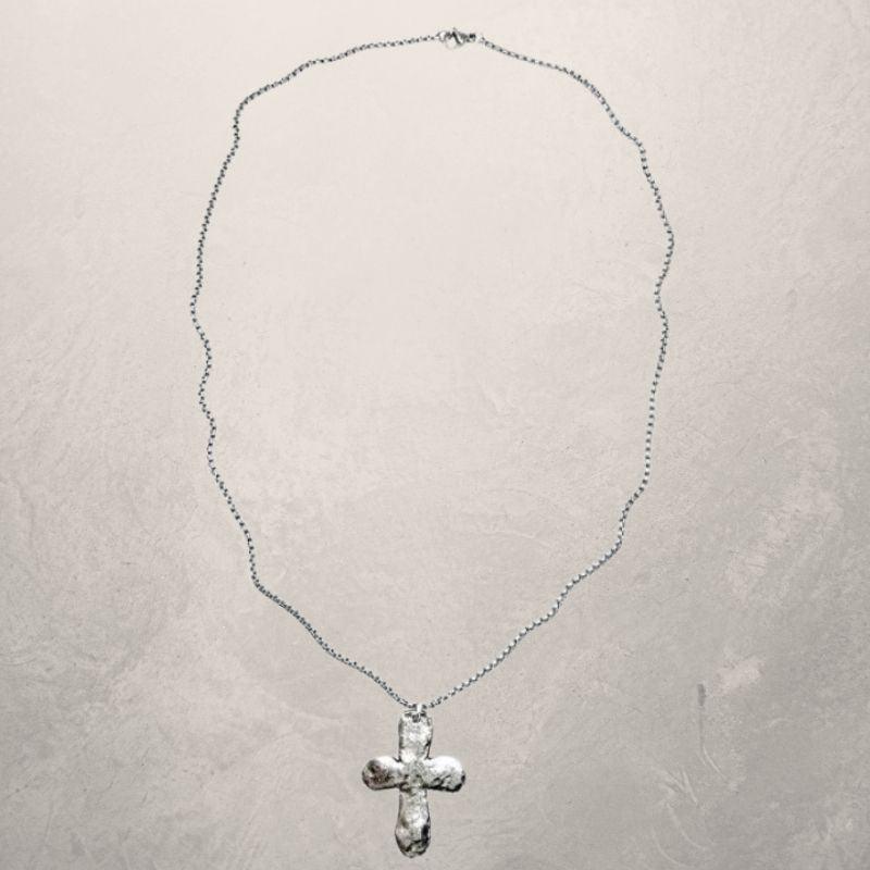 Rugged Silver Cross Necklace for Men - Amela&